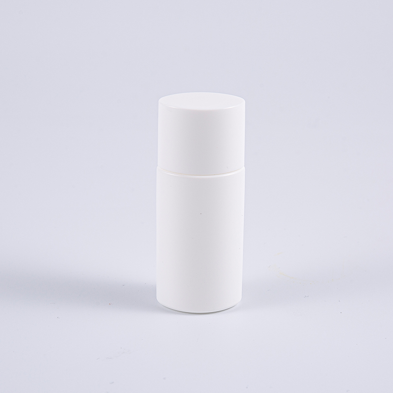 Oval Shape White 15ml PE Sunscreen Bote Oval Shape White 15ml PE Sunscreen Bote